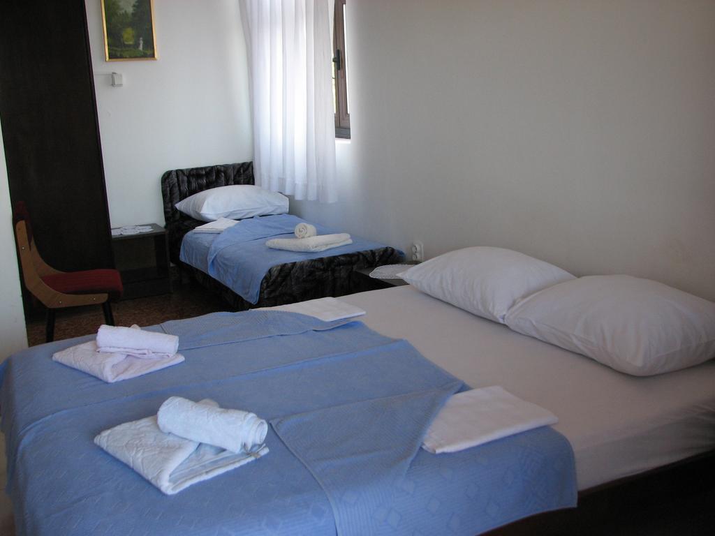 Guest House Ivo Jovanovic Sveti Stefan Pokój zdjęcie